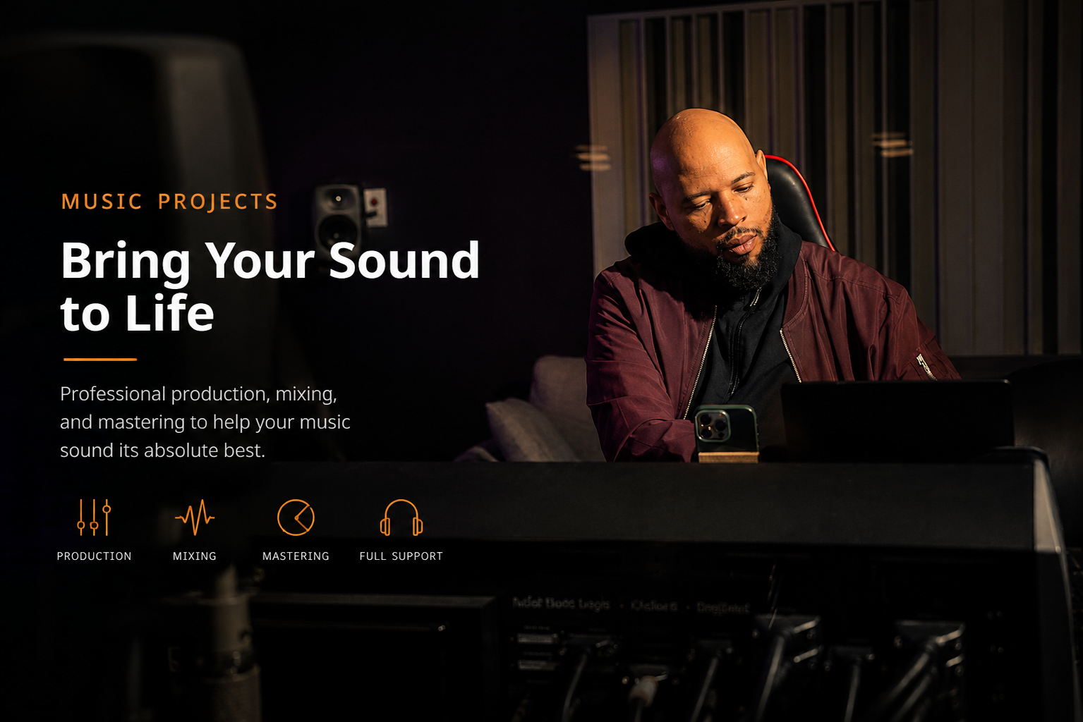 Music production at Itec Audio Studios
